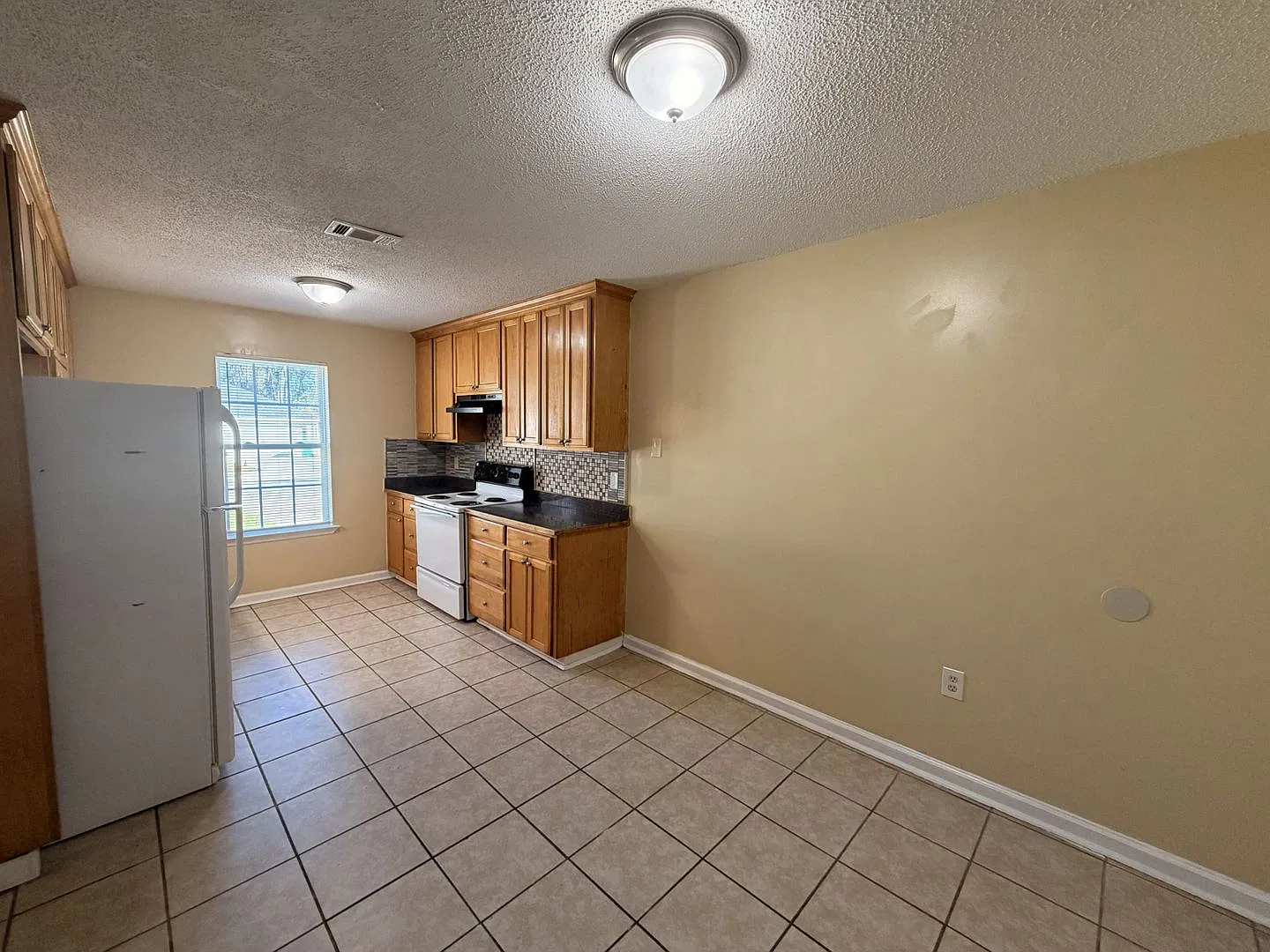 1402 Baymeadows Dr. — Photo 4
