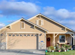 1040 Chestnut Loop, Mount Vernon, WA 98274