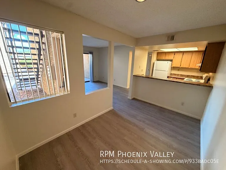 Parkside Apartments — Photo 74