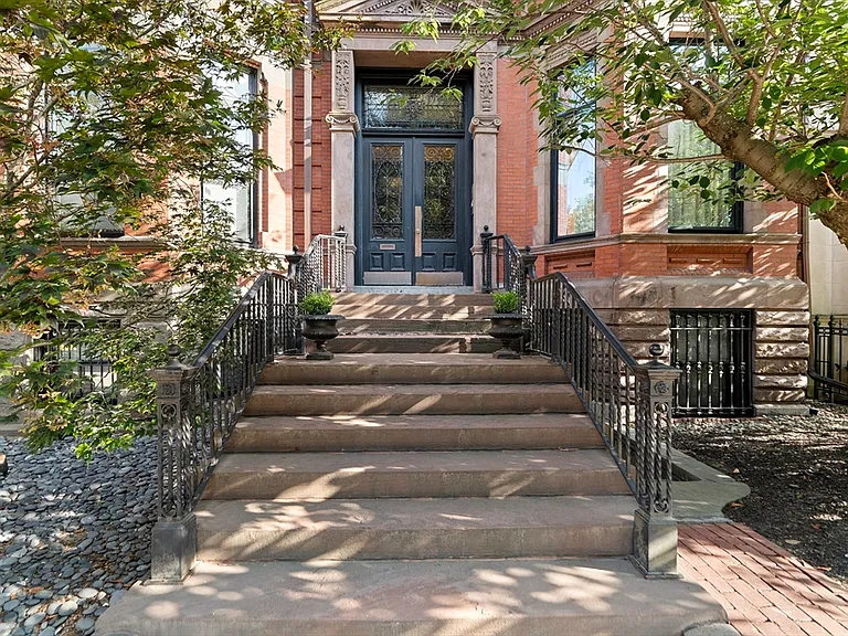 302 Commonwealth Ave #3 — Photo 24