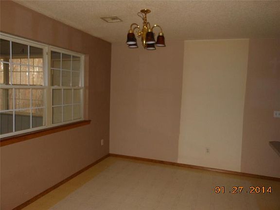 5th image of 6 Burford Ln