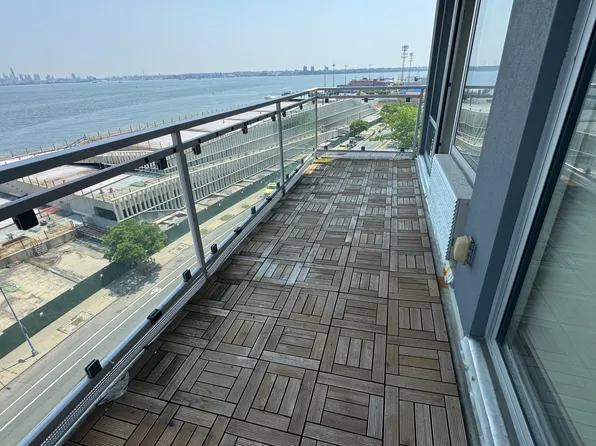224 Richmond Ter, Staten Island, NY