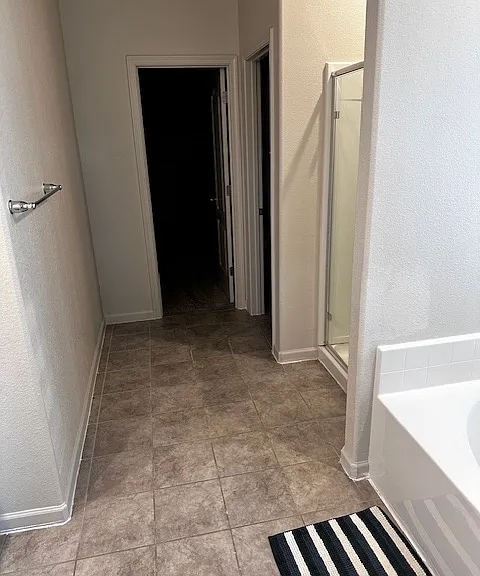 2061 Rosewood Dr #1 — Photo 17