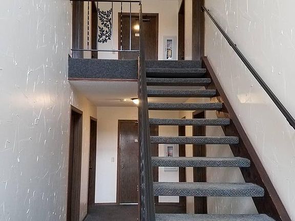 Unit is on the 2nd floor.