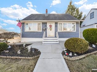 19 Barnard Pl, North Arlington, NJ 07031