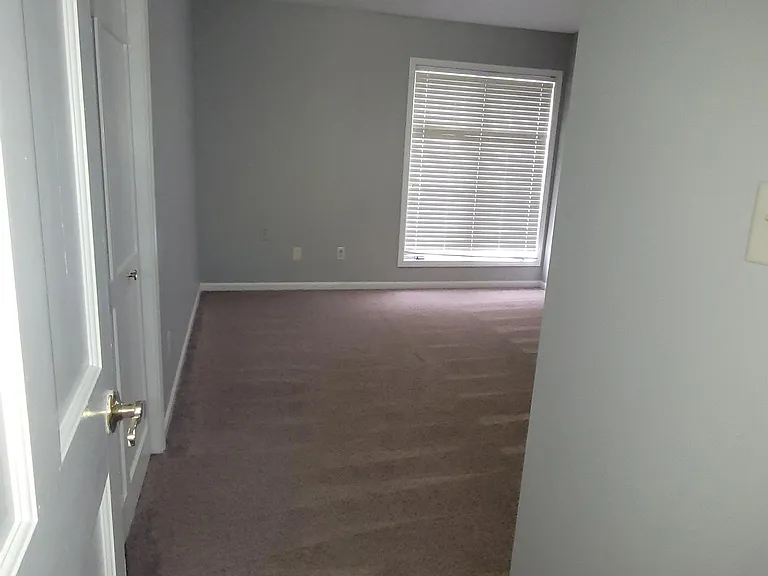 80 Ridgecrest Ct — Photo 22