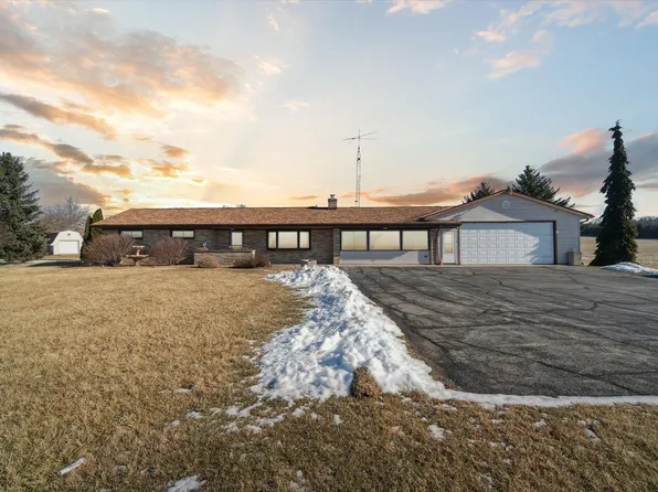 9544 W Us Highway 14, Evansville, WI 53536