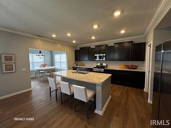 5th image of 3230 Sand Walk Dr