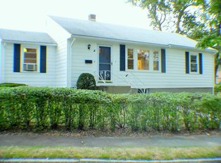 6 Merrow Ln, Stoneham, MA 02180