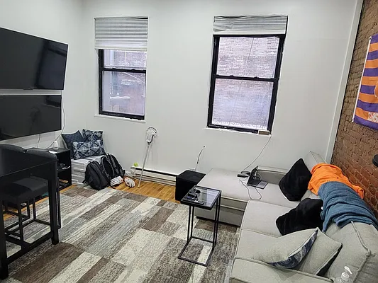 Rented by Corcoran | media 14