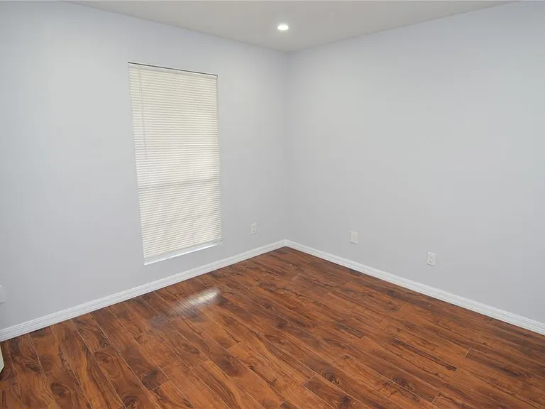 8621 Fancy Finch Dr #201 — Photo 44