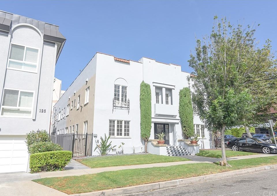 1st image of 121 S Elm Dr APT 8