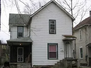 321 W Columbia St photo 1