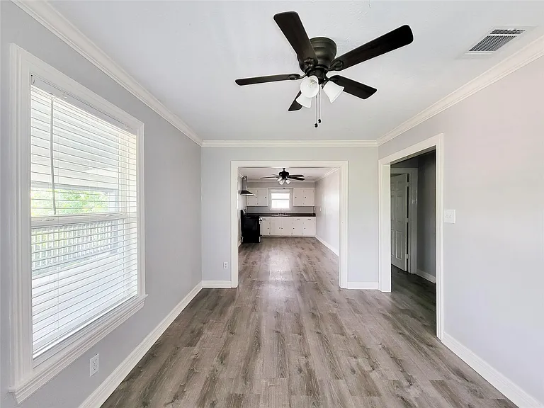 2513 Kowis St #B — Photo 13