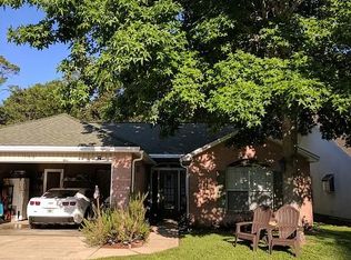 146 Wright Cir, Niceville, FL 32578
