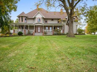 9482 N 2325 East Rd, Downs, IL 61736