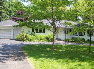 226 Tobey Rd, Pittsford, NY 14534