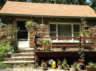 178 Good Shepherd Rd, Bluemont, VA 20135