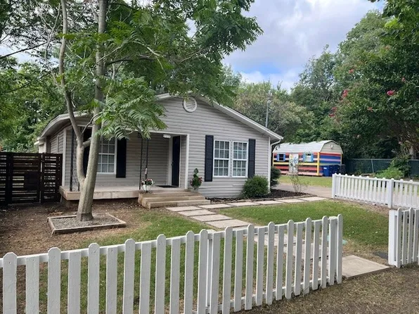 117 Ida St, McKinney, TX 75069