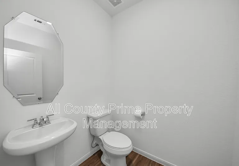 1325 Grass Bend Dr — Photo 15
