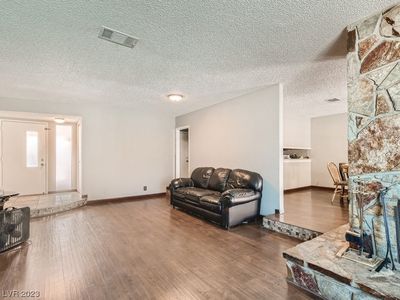 7612 Blackbird Ave, Las Vegas, NV, 89145