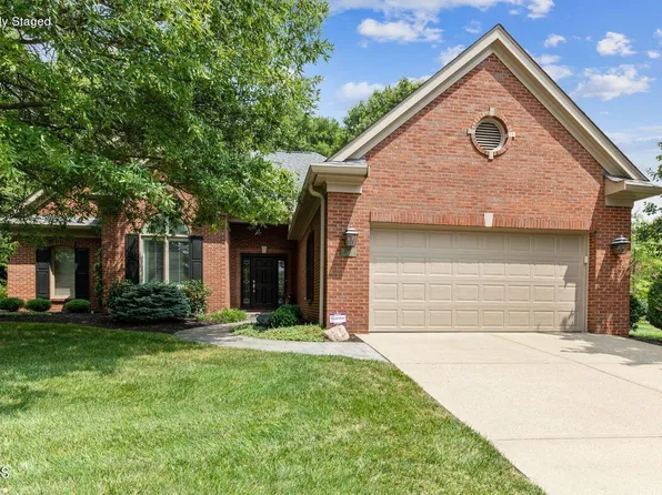 908 Welshire Dr, Villa Hills, KY 41017