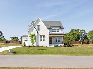 3913 Berkeley Town Ln, Fuquay Varina, NC 27526