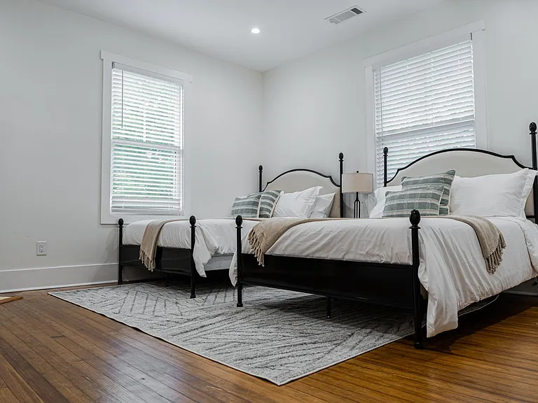 619 S Peachtree St — Photo 8