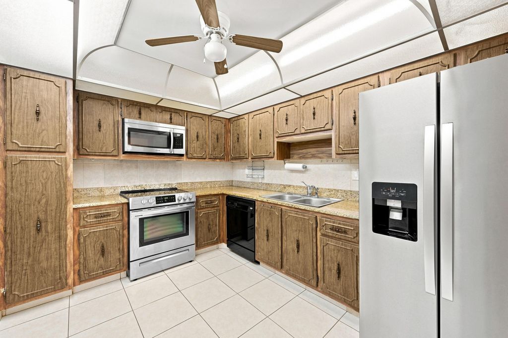 531 N OCEAN Boulevard #505, photo 7