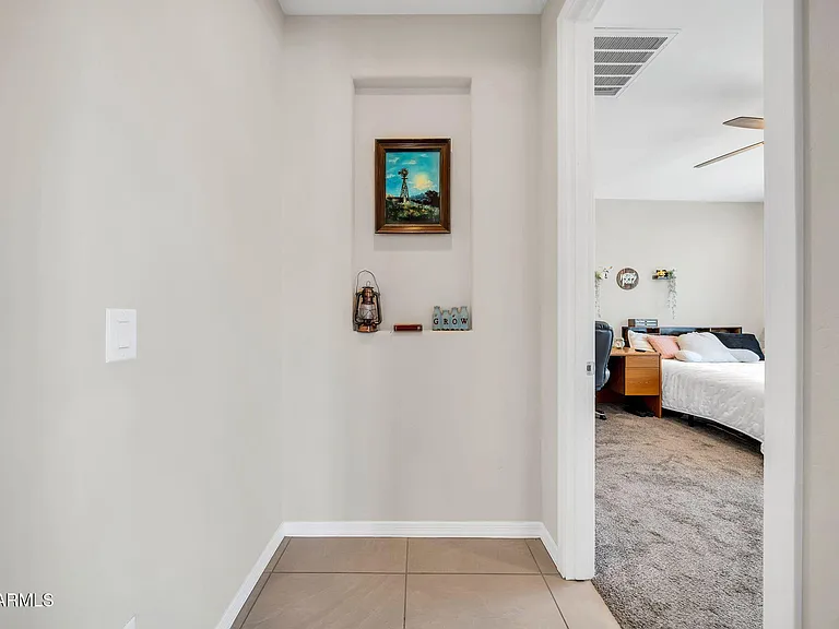 17605 W Medlock Dr — Photo 17