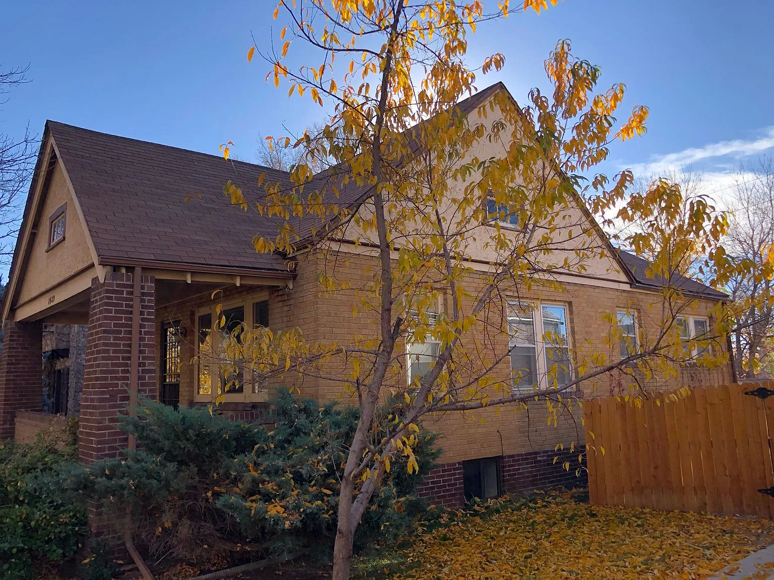 1439 S Vine St — Photo 4
