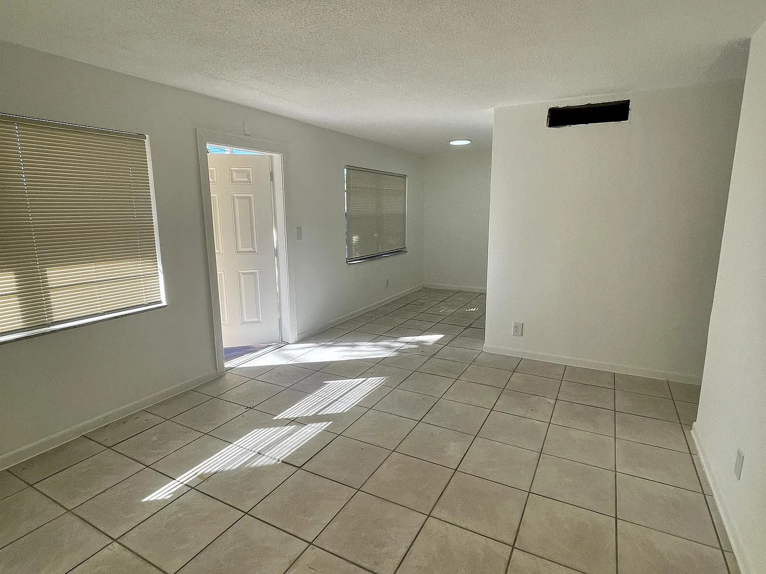807 NW 24th Street - 7 — Photo 3