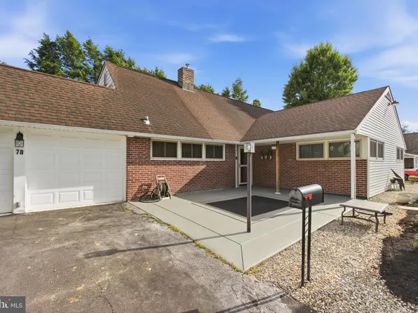 78 Forsythia Dr N, Levittown, PA 19056