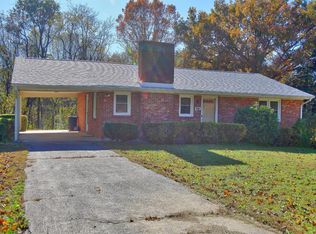 558 Seminole Dr, Madison Heights, VA 24572