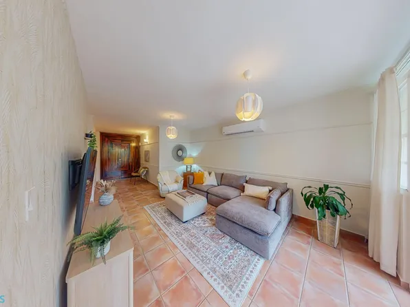 F Royal Palm 102, Vega Alta, PR 00692
