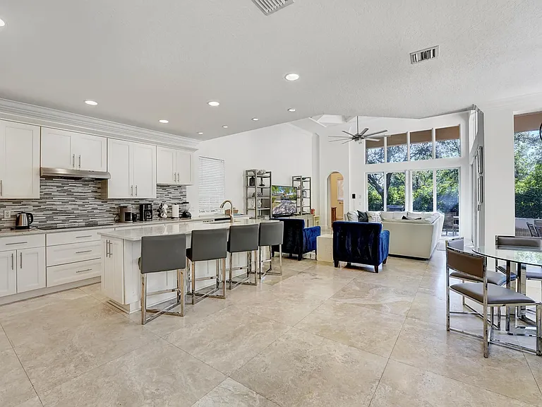 43 Coconut Ln — Photo 7