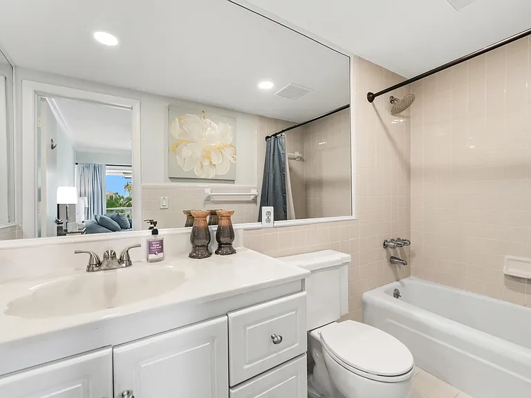 68 Yacht Club Dr #20 — Photo 33