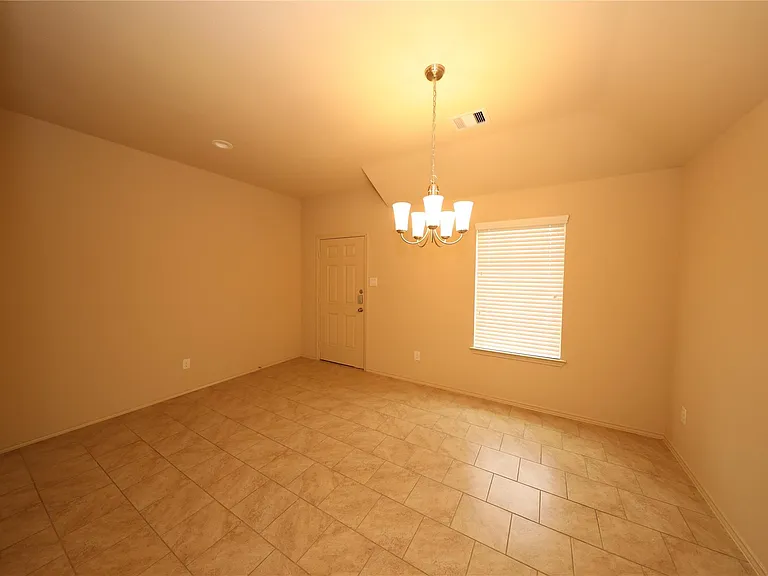 23210 Royal Tiger Rd — Photo 3