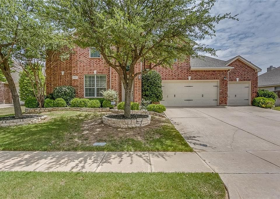 1st image of 5137 Comstock Cir