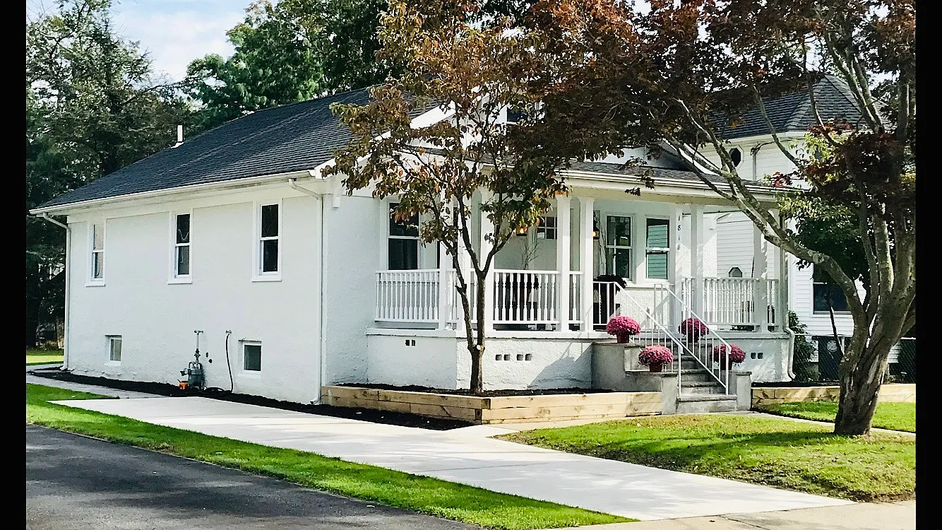 1818 S M St photo 1