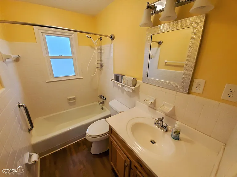 48 Leigh St — Photo 15