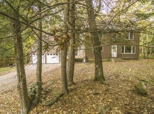 14 Andersen Rd, Raymond, ME 04071