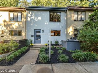 2018 Golf Course Dr, Reston, VA 20191