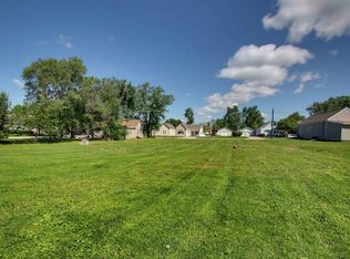 1514 Lind St, Quincy, IL 62301