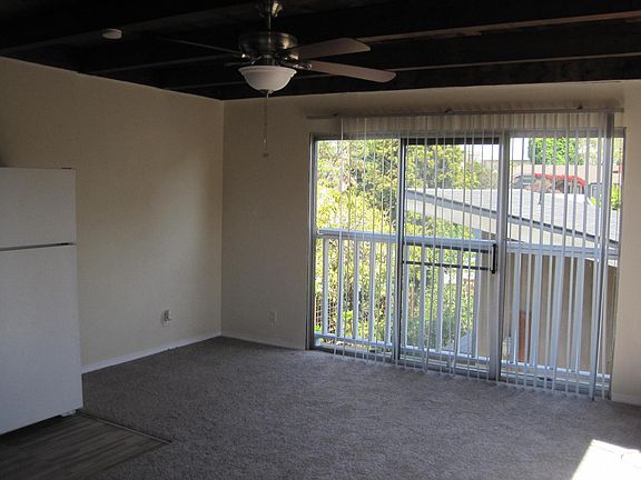 4th image of 3143 Grim Ave #B