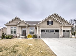 576 Vintage Grove Ct, Glencoe, MO 63038