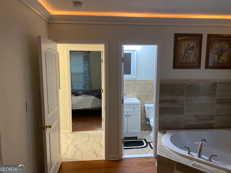 825 Forest Lake Dr S #2 — Photo 30