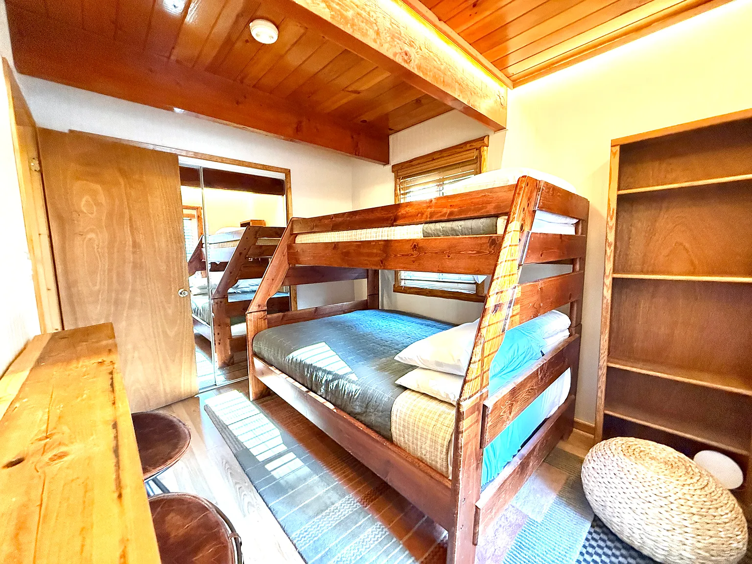 2 bed, 800 sqft, $2,750 — Photo 2