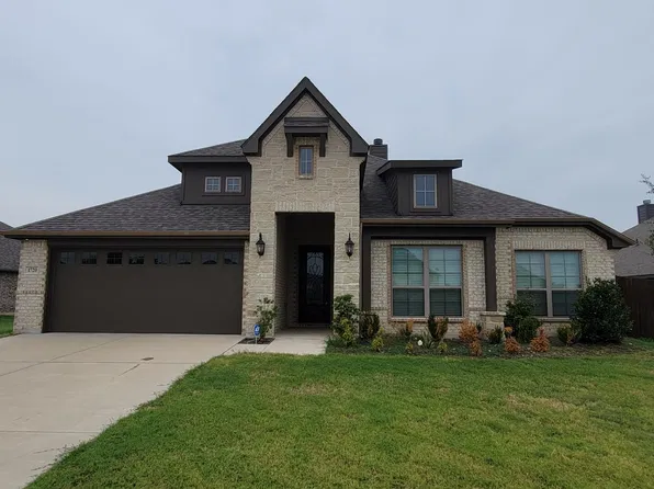 1720 Whispering Trail Dr, Waxahachie, TX 75165