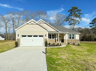 3082 Marion Heights Dr, Kinston, NC 28504